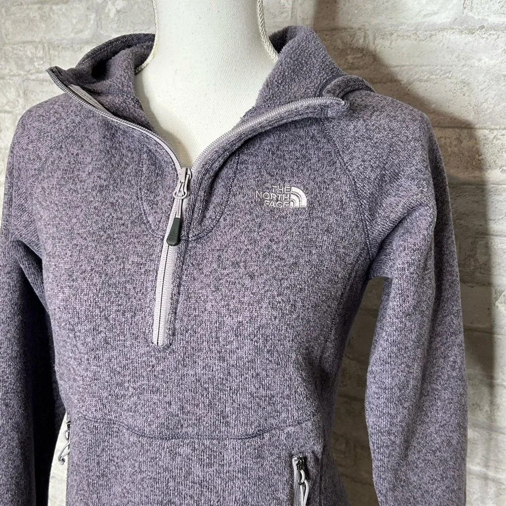The North Face purple 1/4 zip jacket size S - Picture 2 of 4